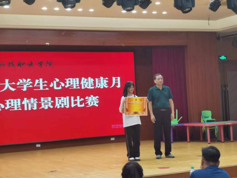 1675138676911022.jpg 2.jpg