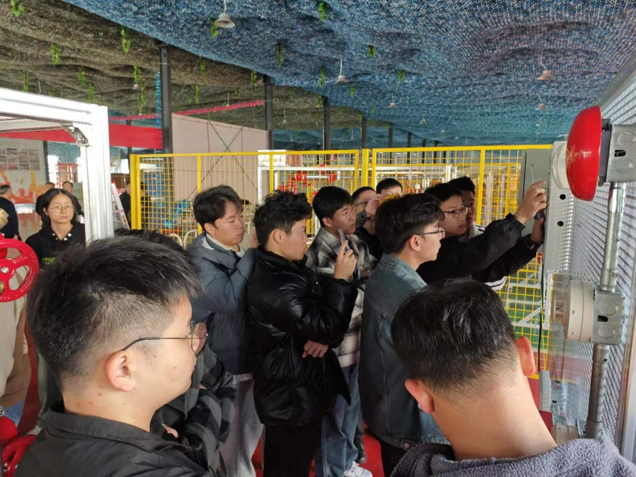 1712104936152011.png 1712104936152011.png