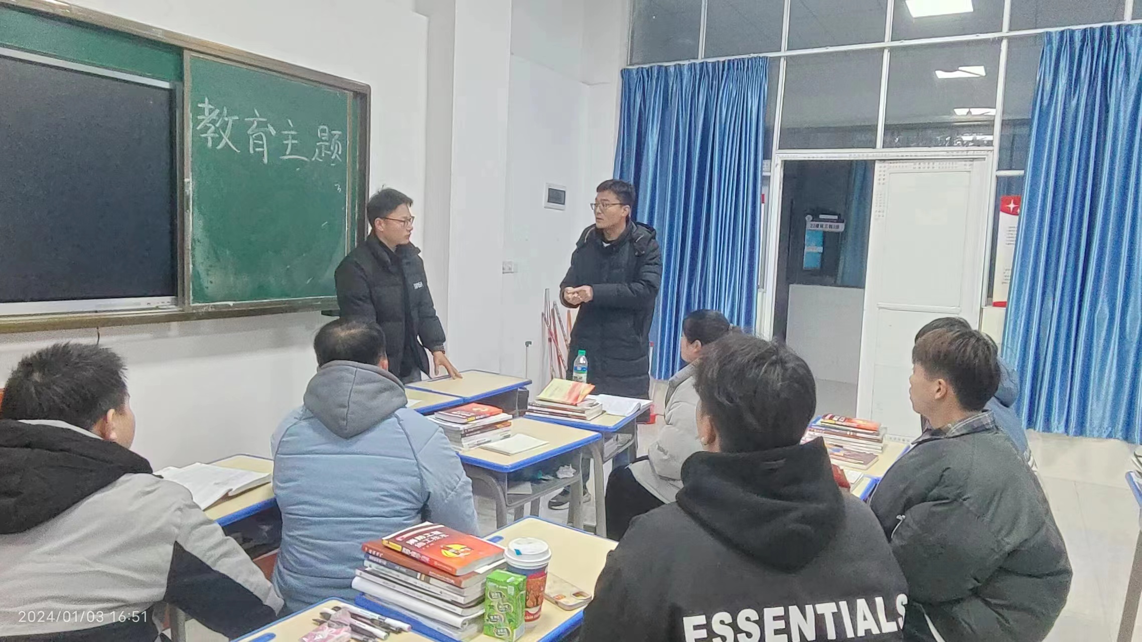 1712104964372793.jpg 1712104964372793.jpg