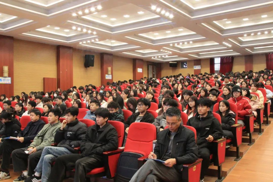 1713835837708317.jpg 1713835837708317.jpg