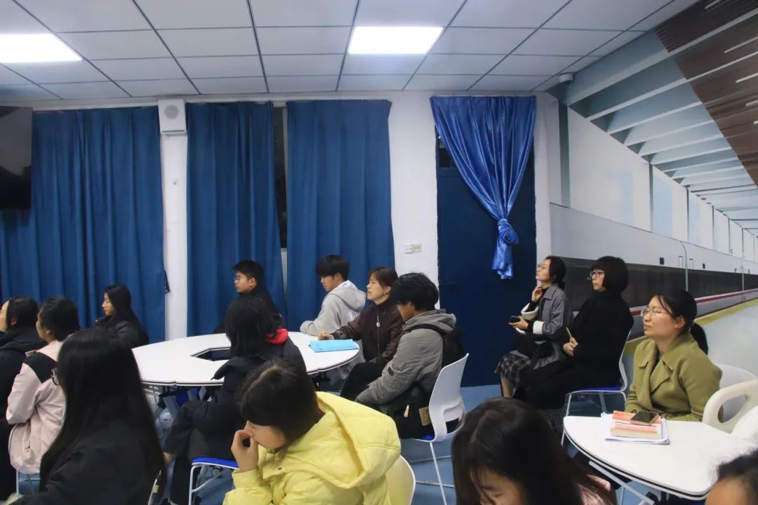 1734081930637701.jpg 1734081930637701.jpg