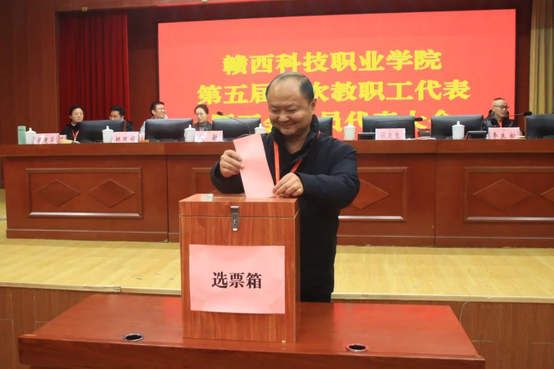 1736385667299336.jpg 1736385667299336.jpg