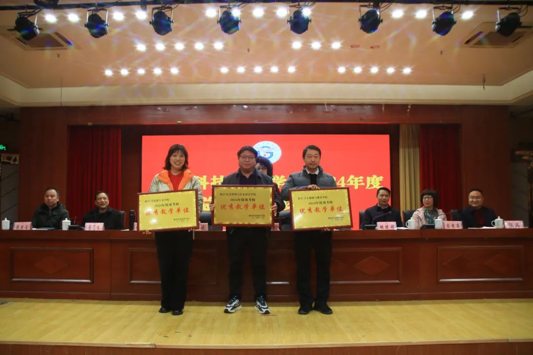 1739416335272466.jpg 1739416335272466.jpg