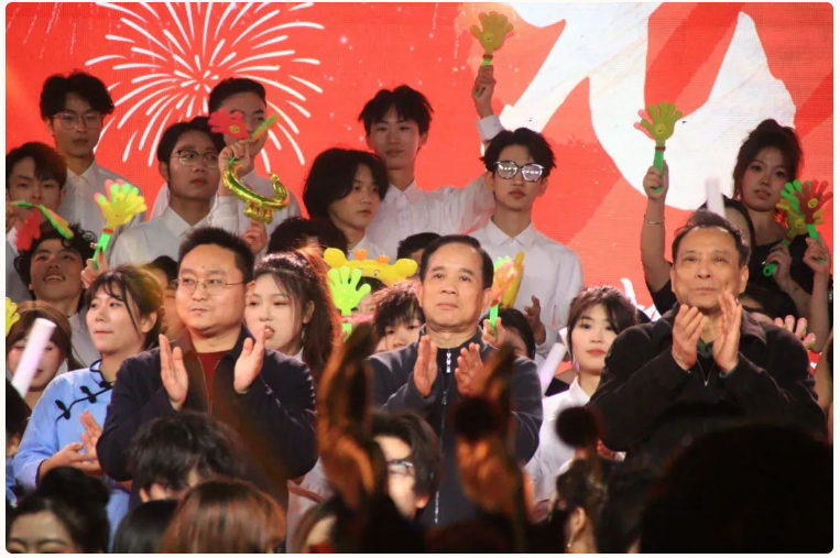 屏幕截图 2025-02-22 202700.png