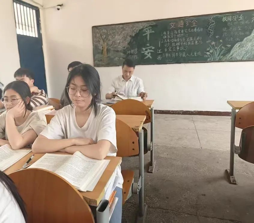 1744191341179967.jpg 1744191341179967.jpg