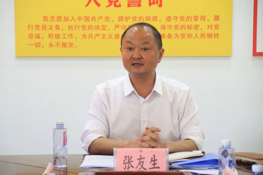 1745195824371778.jpg 1745195824371778.jpg