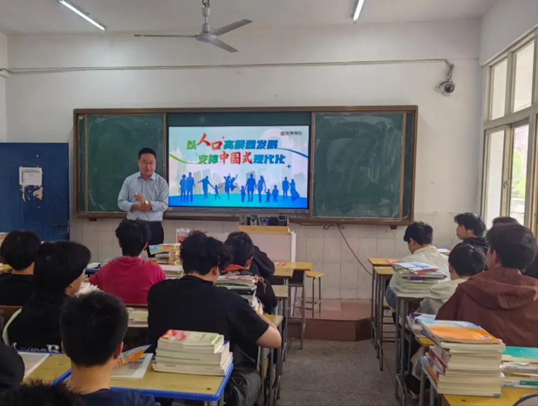 1745312832390497.jpg 1745312832390497.jpg