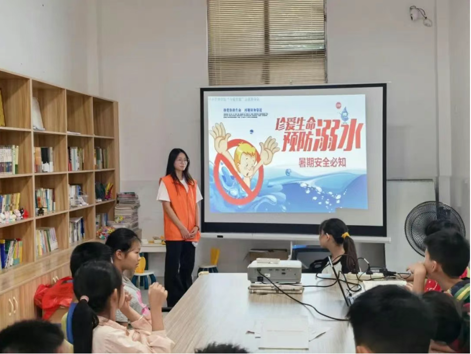 1751187714635590.png image.png