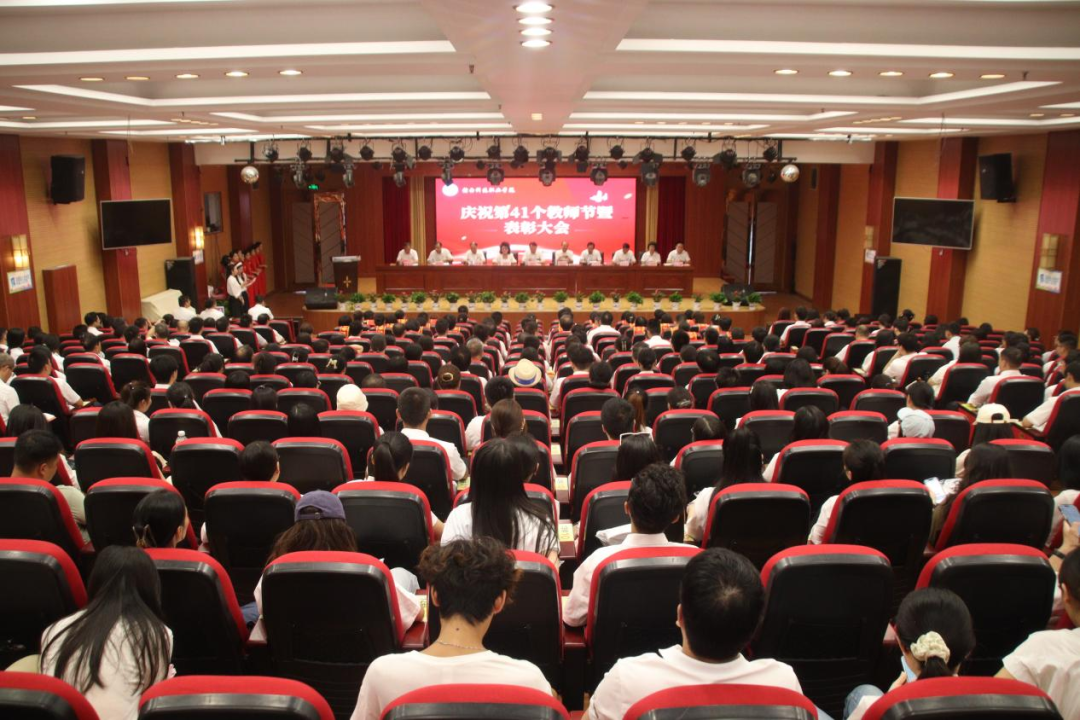 1757659419958766.png 1757659419958766.png