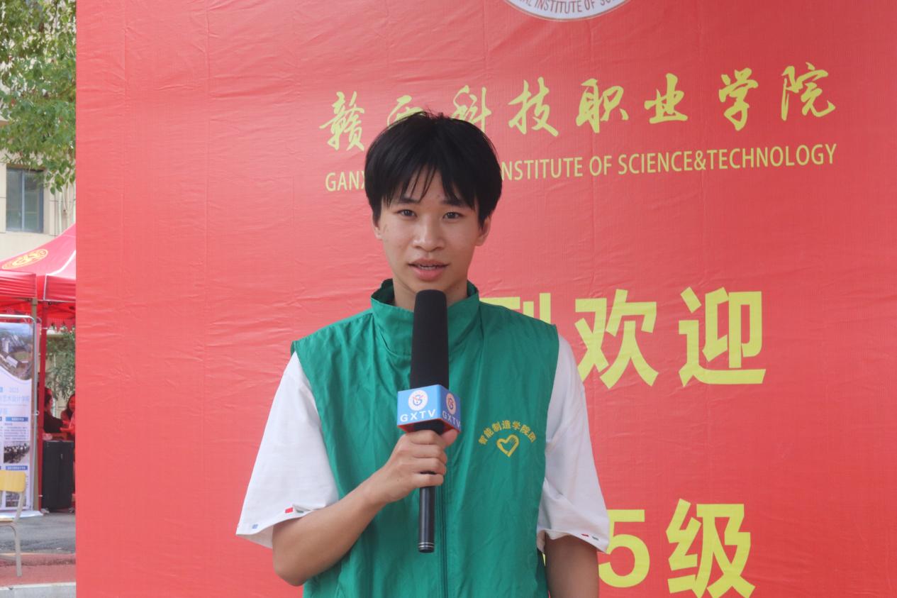 1758161827325991.jpg 1758161827325991.jpg