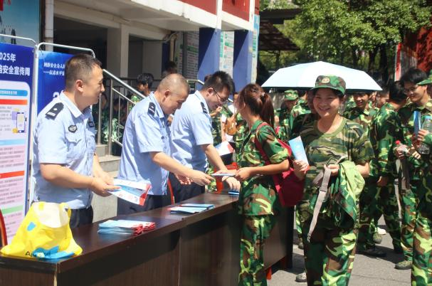 1758506971254232.png 1758506971254232.png