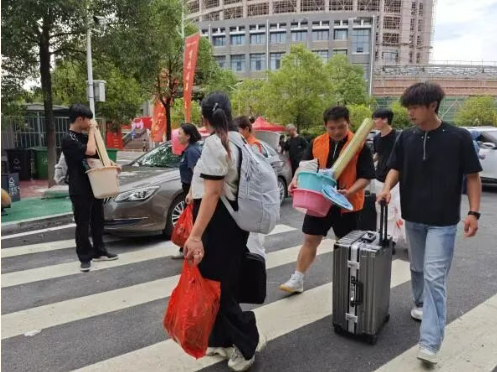 1760669982411417.png image.png