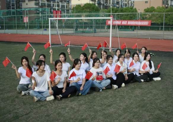 1760671043295048.png image.png