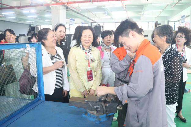 1760923728640639.jpg 1760923728640639.jpg