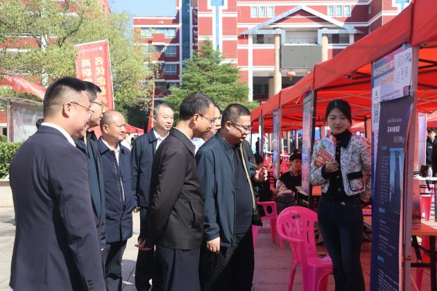 1761615860593532.jpg 1761615860593532.jpg