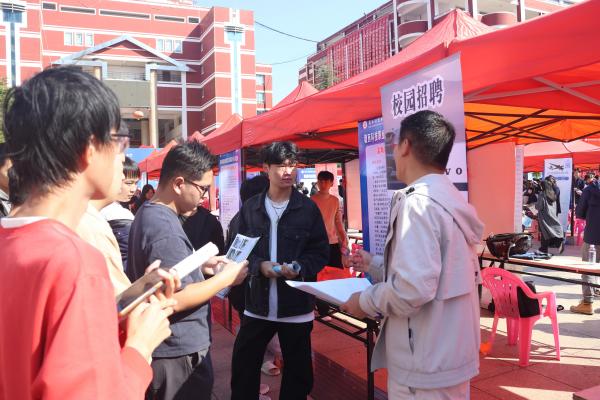 1761616091670057.jpg 1761616091670057.jpg