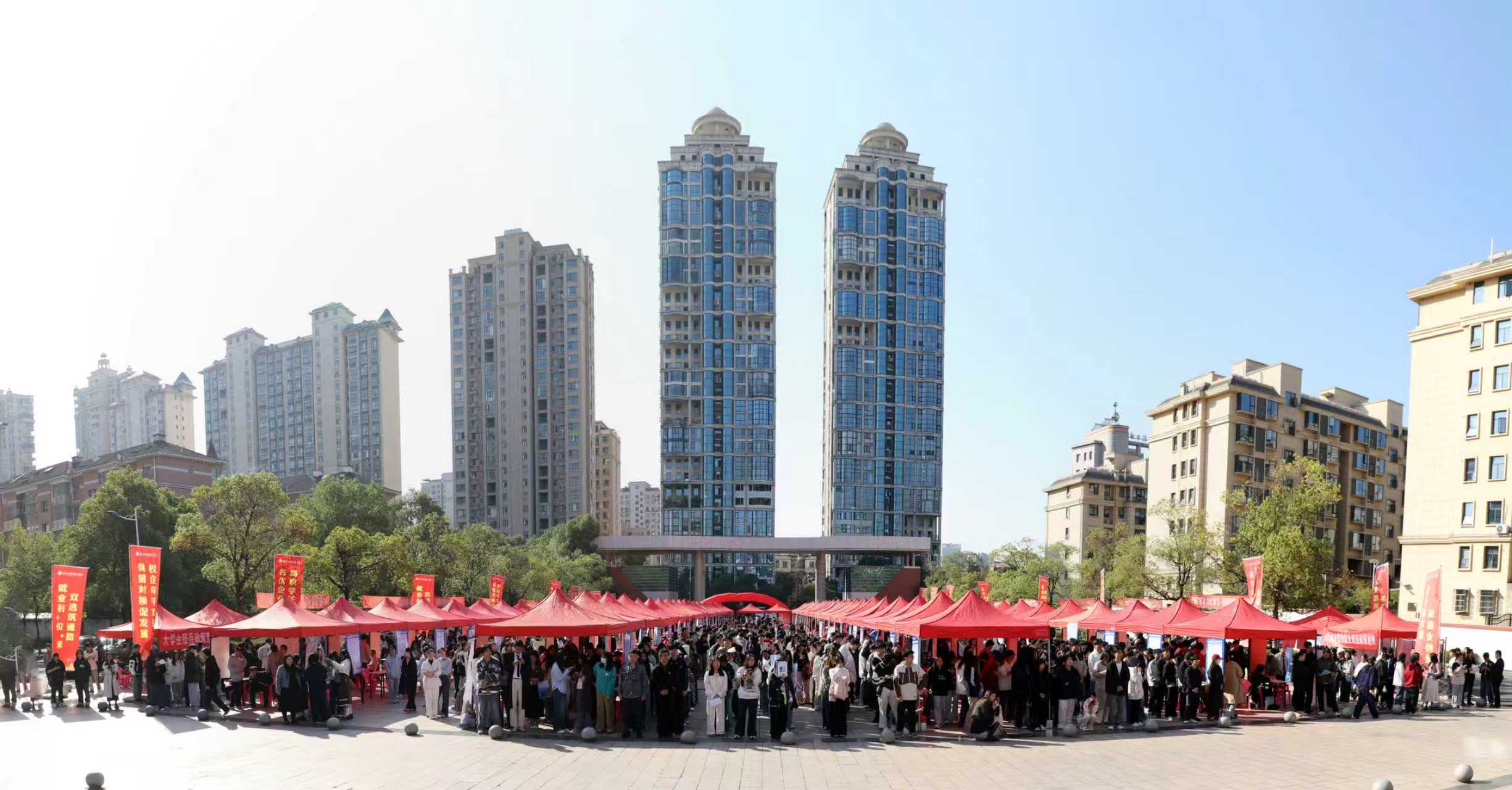 1761616180539758.jpg 1761616180539758.jpg