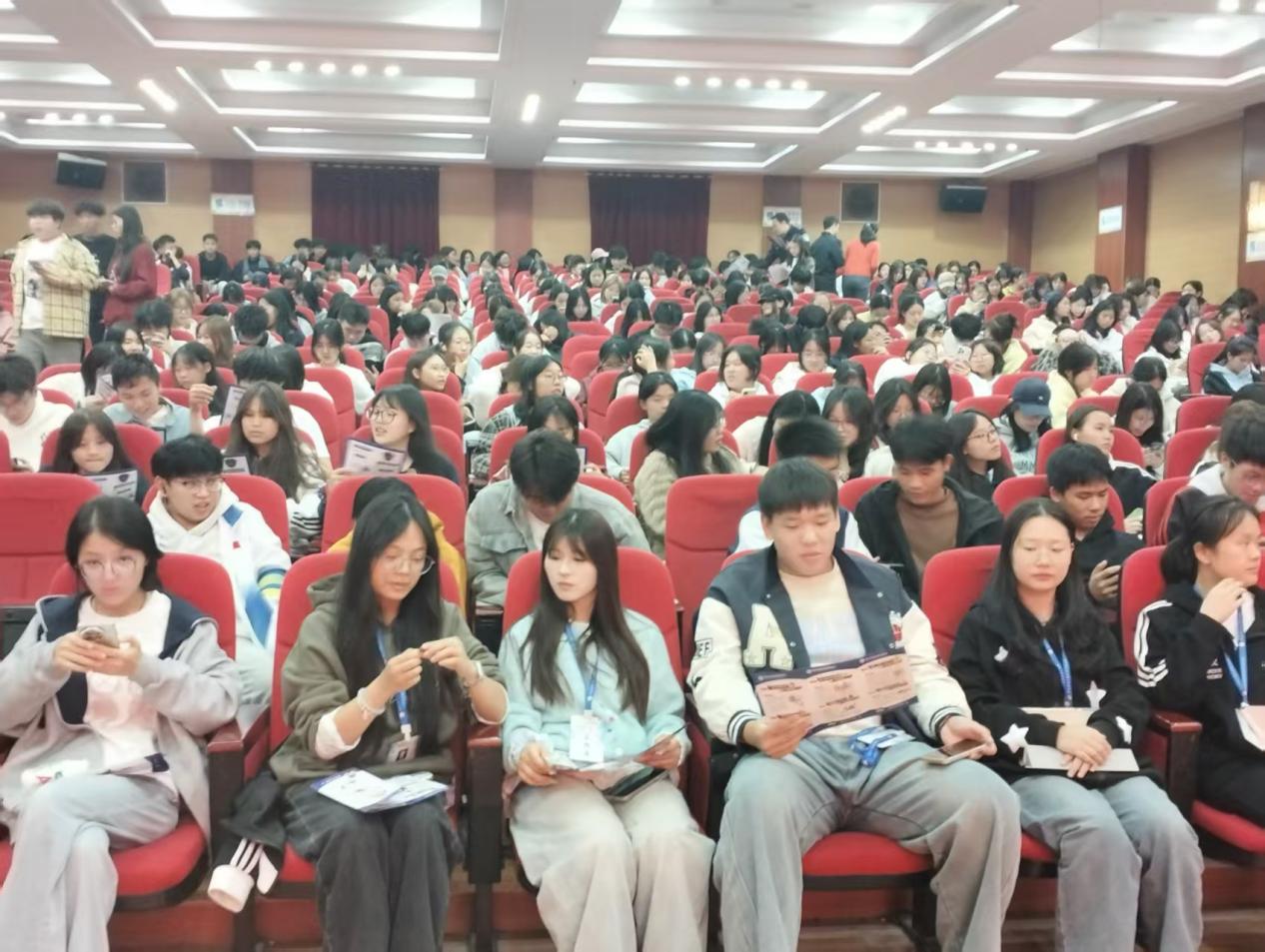 1761617368254022.jpg 1761617368254022.jpg