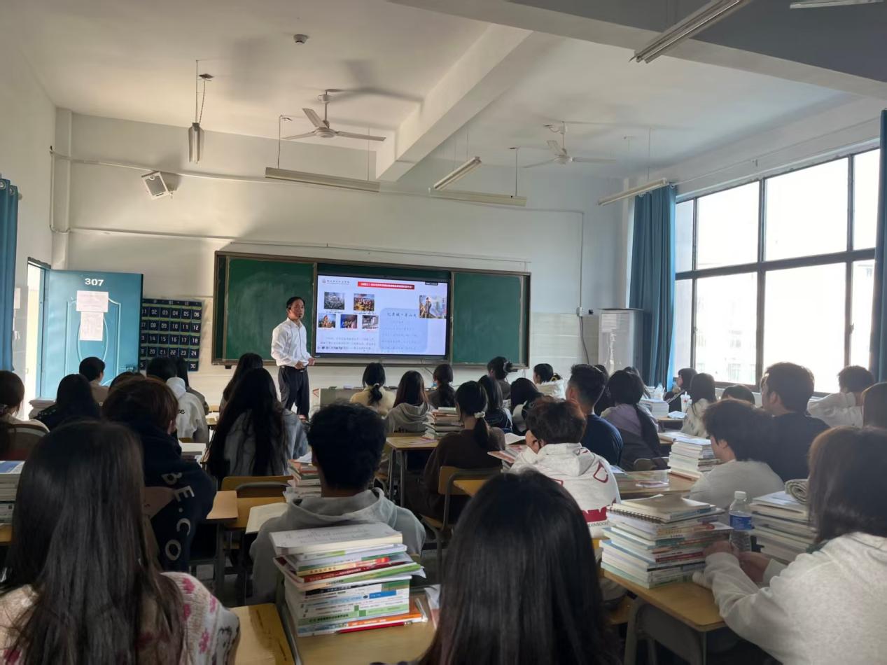 1762159720492548.jpg 1762159720492548.jpg