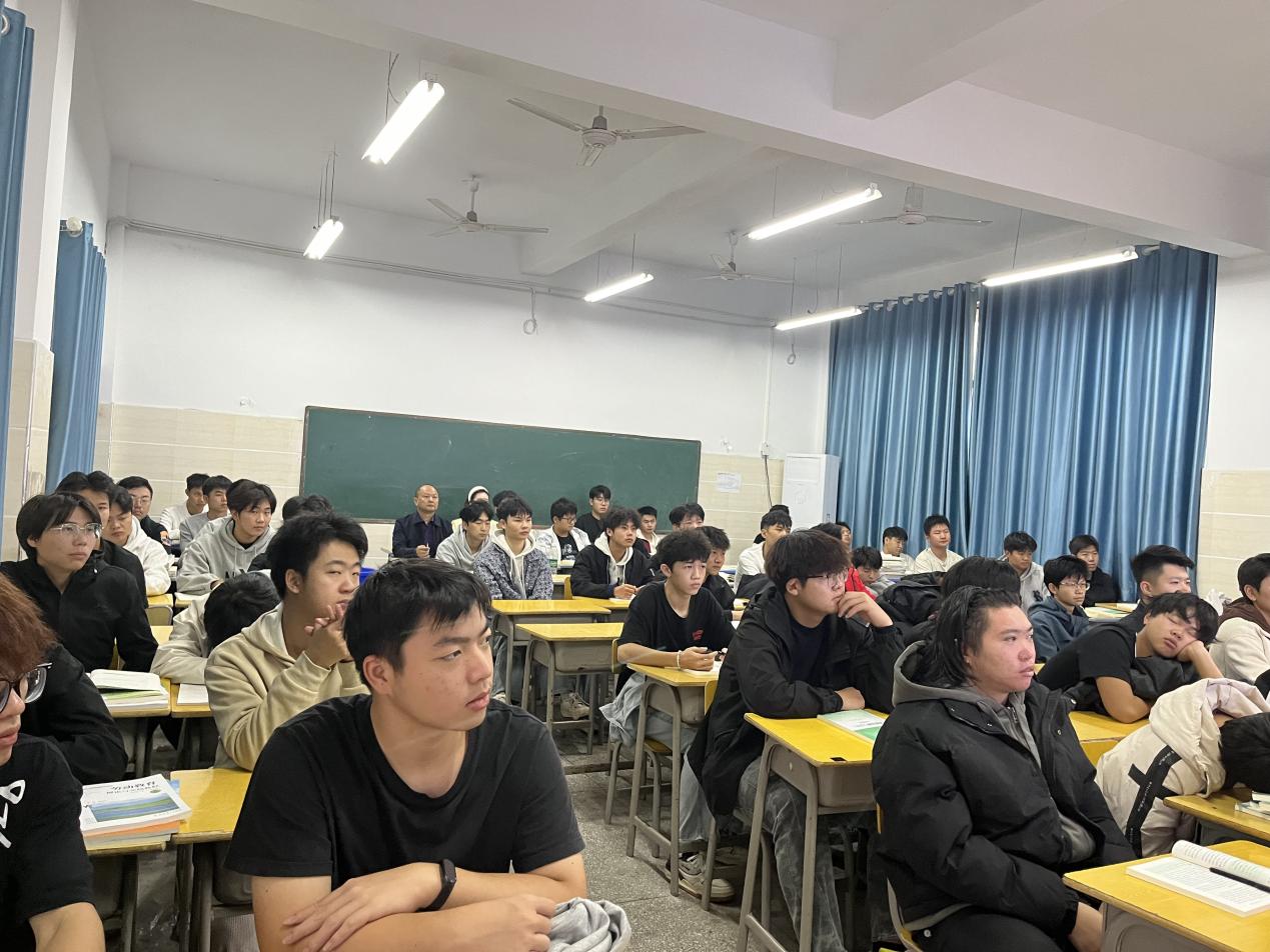 1762160716447321.jpg 1762160716447321.jpg