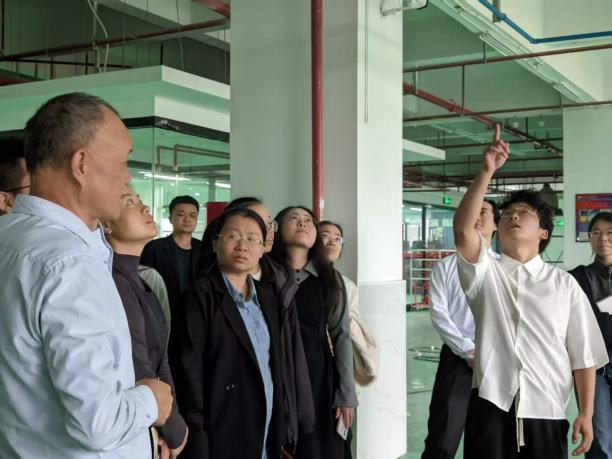 1762161242929617.jpg 1762161242929617.jpg