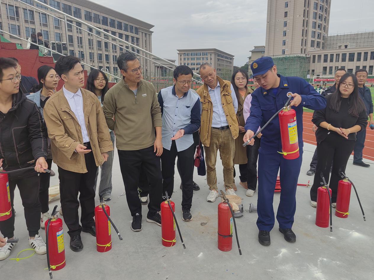 1763368319315125.jpg 1763368319315125.jpg