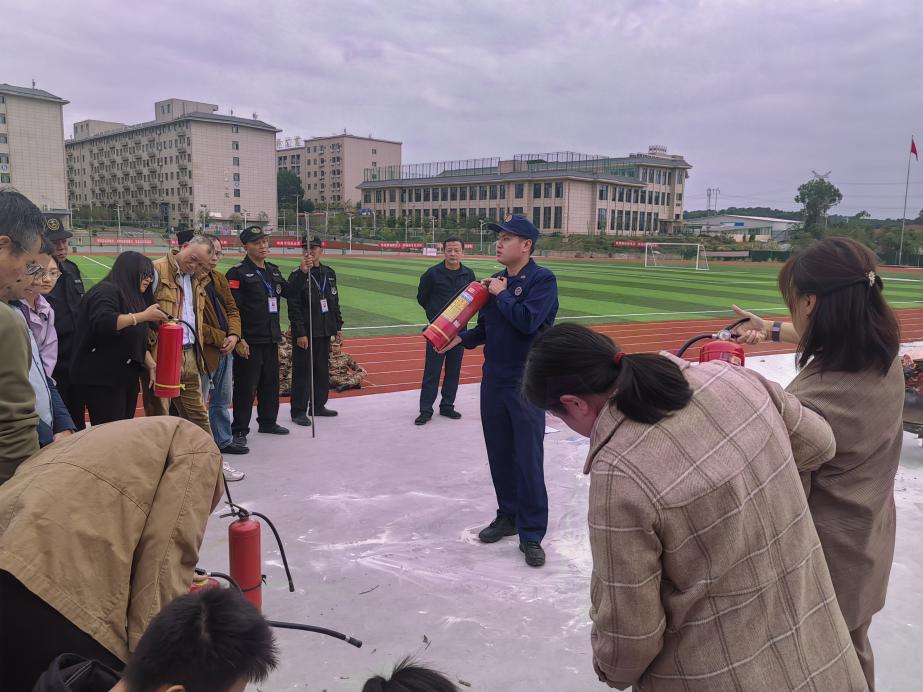 1763368445894712.jpg 1763368445894712.jpg