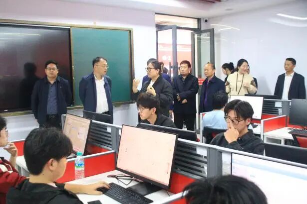 1763946752321580.jpg 1763946752321580.jpg