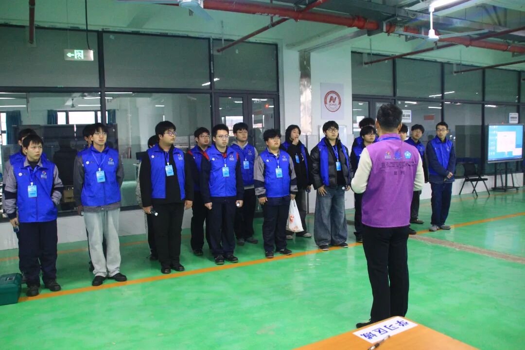 1766458072782160.jpg 1766458072782160.jpg